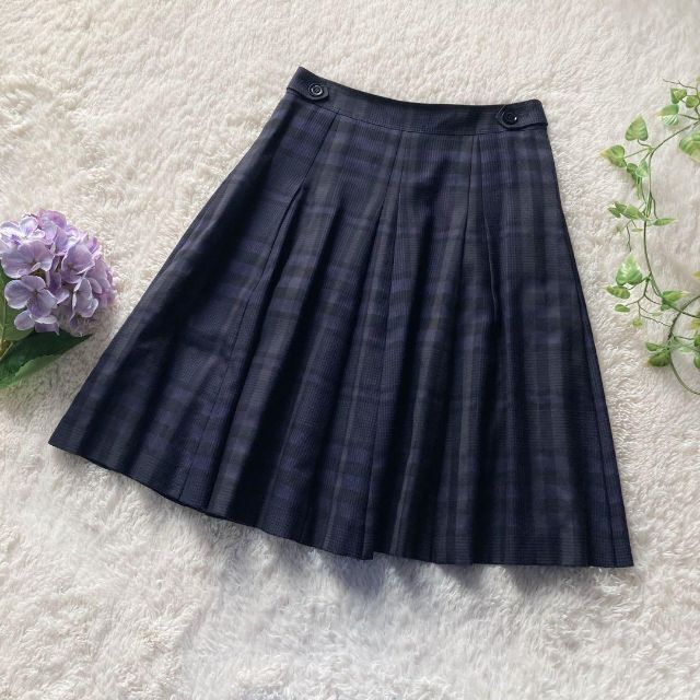 バーバリーロンドン ノバチェック プリーツスカート ひざ丈 ウールシルク 黒 紫 BURBERRYLONDON