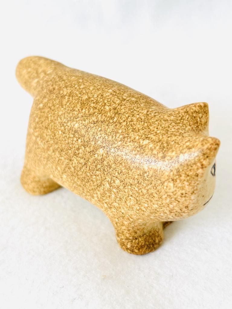 ふたごの猫 置物