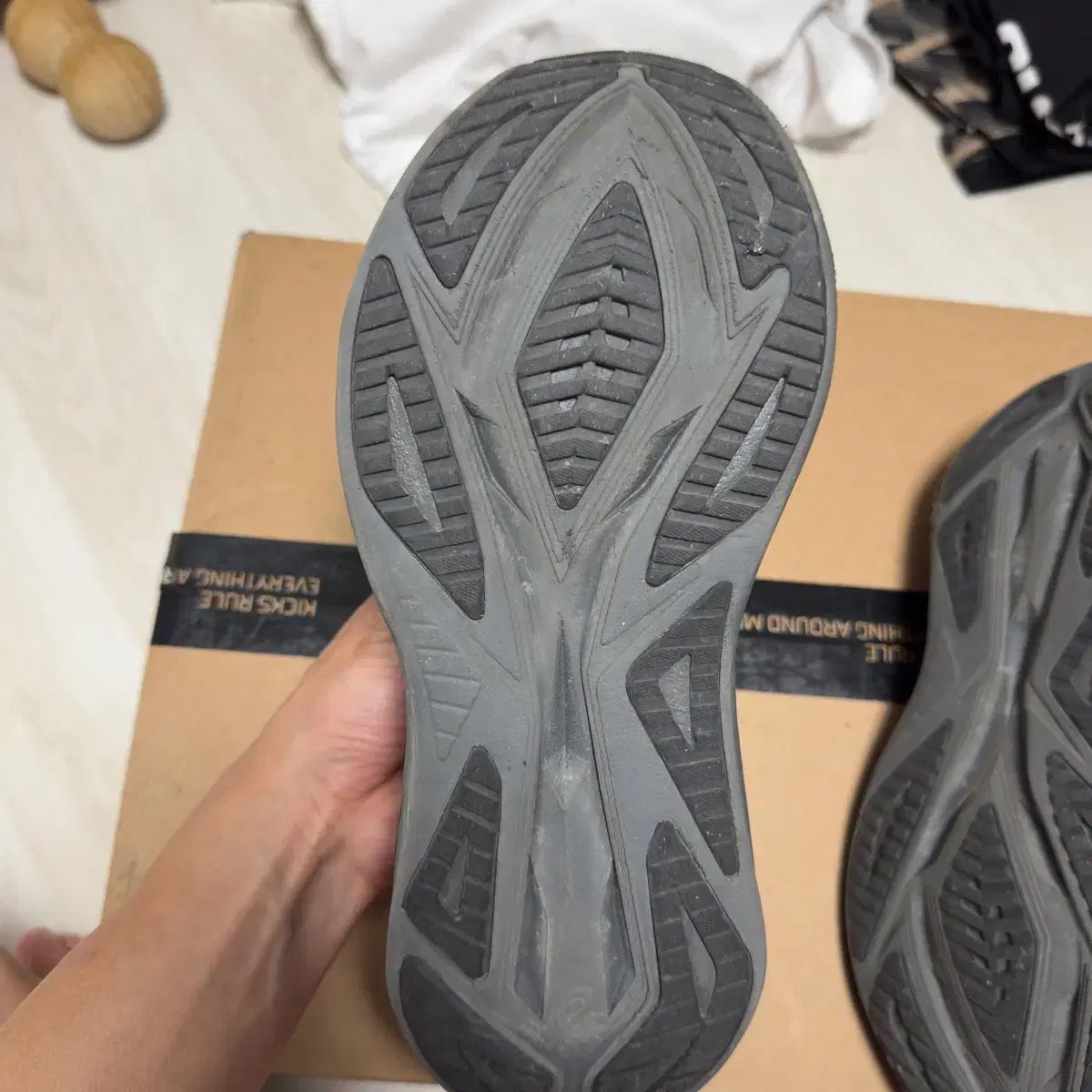 アシックス SUPERBLAST