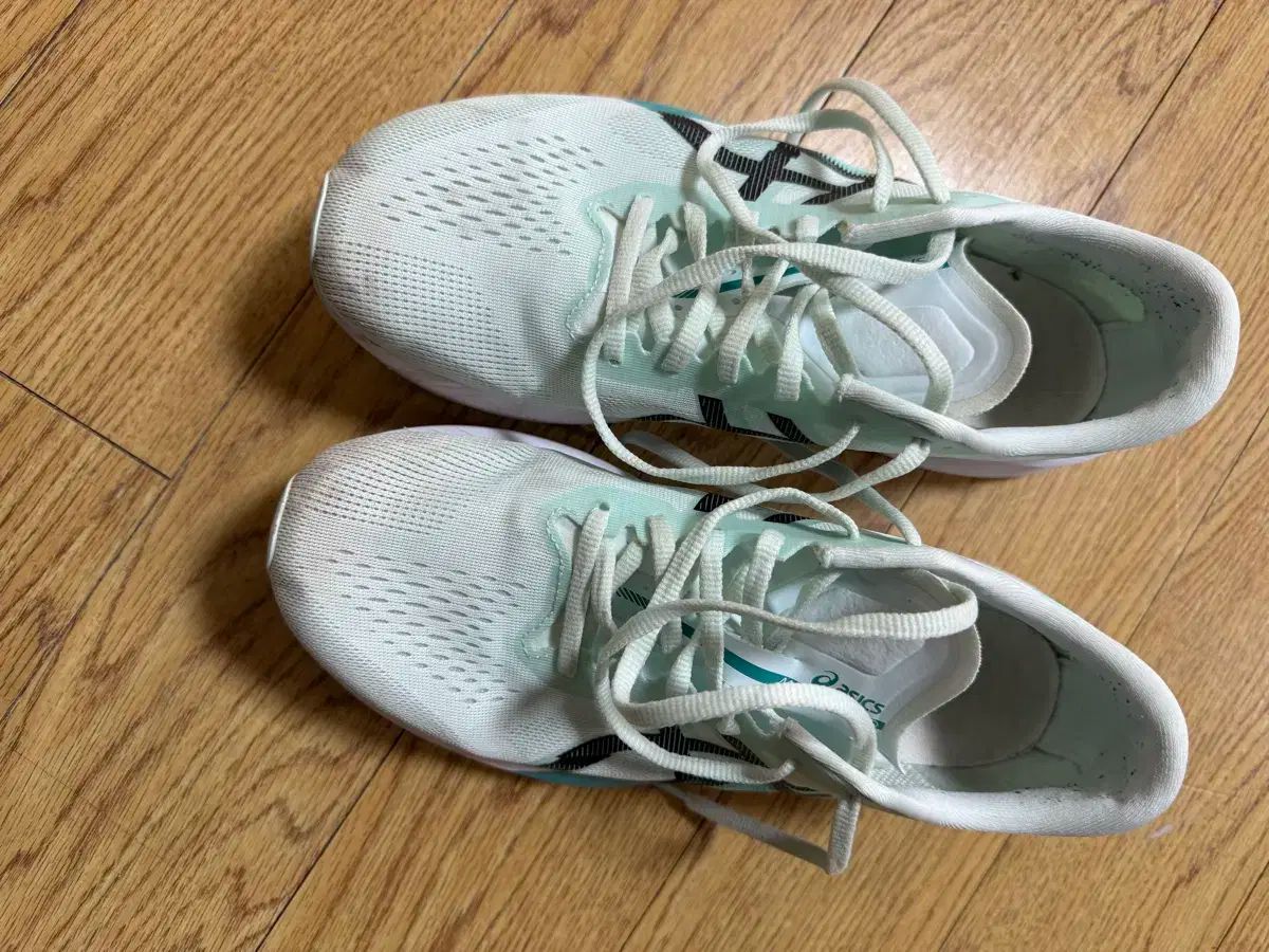 アシックス MAGIC SPEED4 270