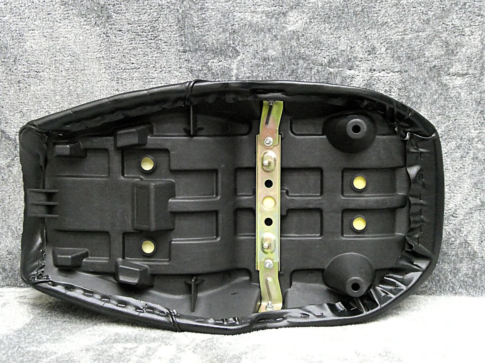 GSX400インパルス 前期 黒皮 タックロールシート/ GK79A ～95年 完成品