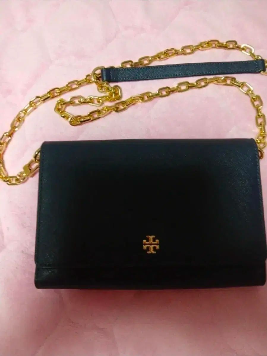 トリーバーチ ブラック サフィアーノ チェーン クロスバック