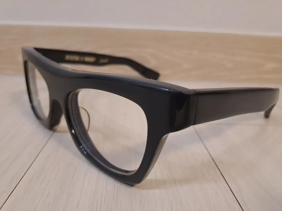 BY NIGO CHARLES エフェクター 541