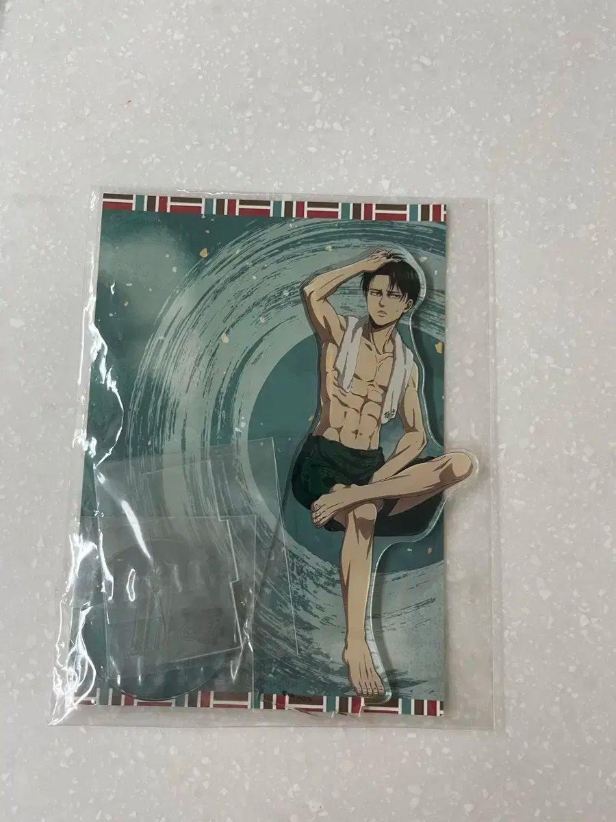 進撃の巨人 進撃の リヴァイアッカーマン らくスパ 腹筋 アクリルスタンド