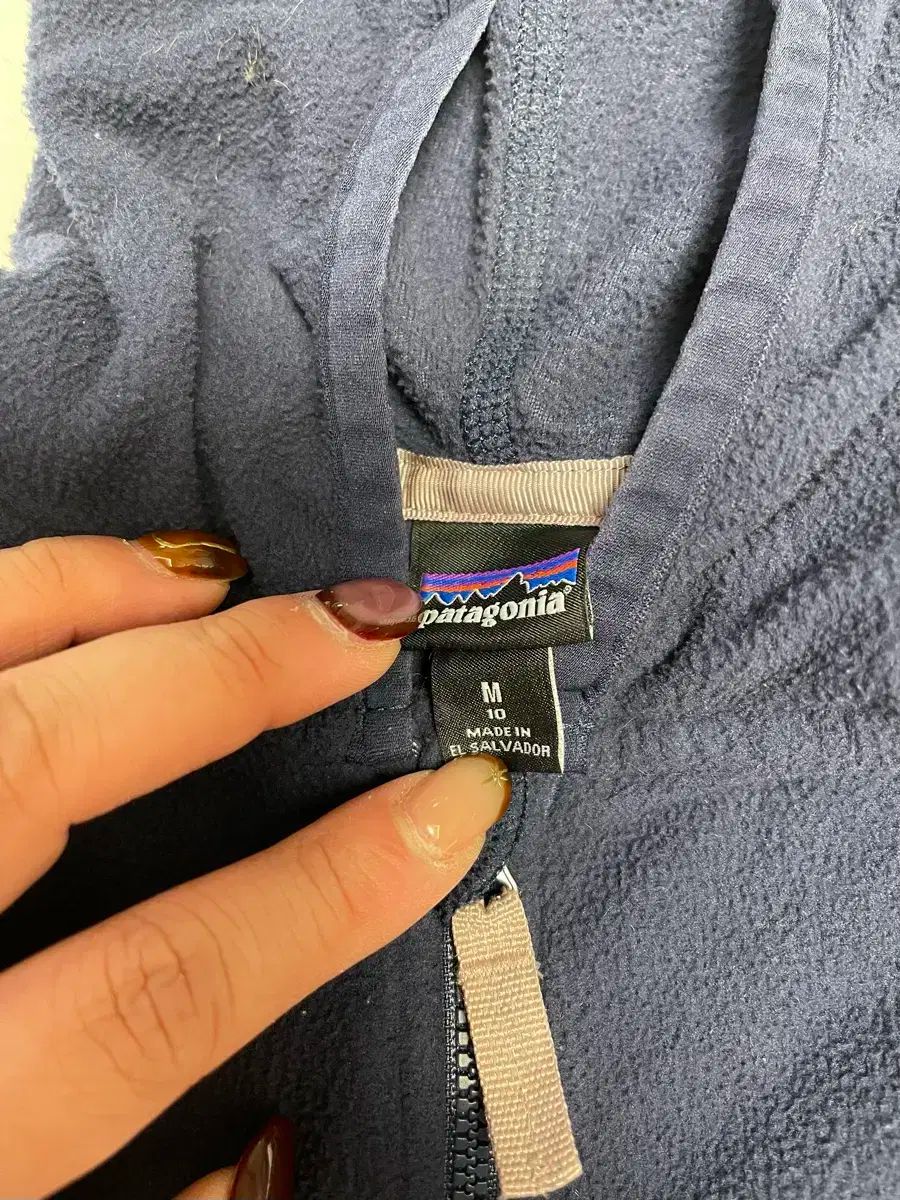 パタゴニア キッズ ユニセックス フリース フーディ ジップアップ ネイビー パープル