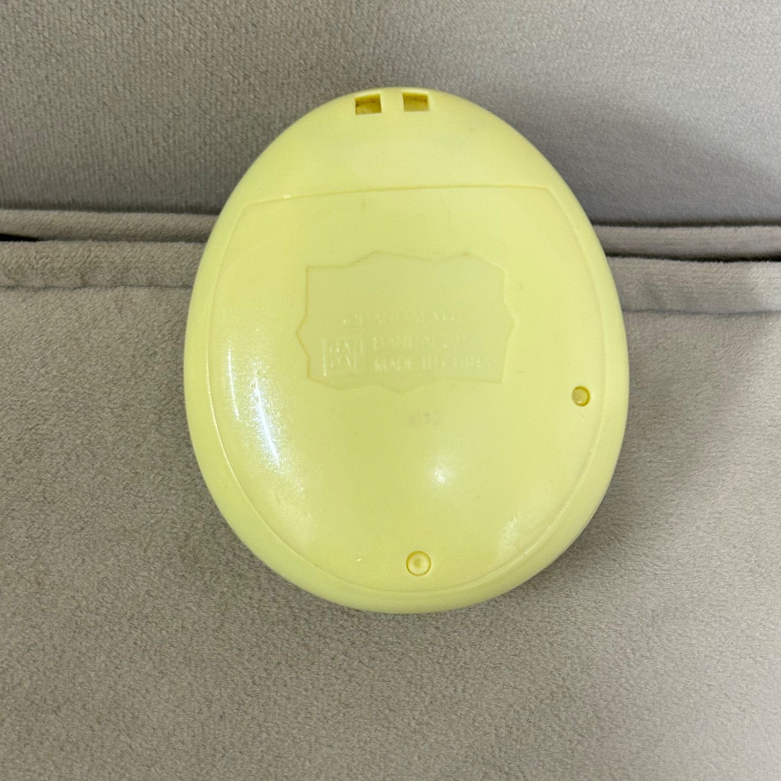 バンダイ たまごっちピース tamagotchi p's イエロー デコピアス付き