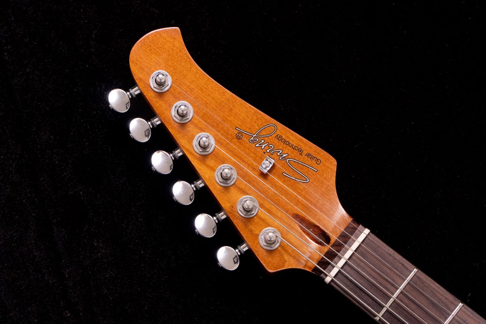 Swing Guitar Technology エレキギター