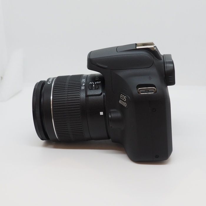 Canon EOS4000D