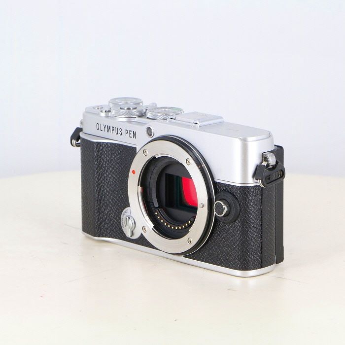 オリンパス OLYMPUS E-P7 ボデイ シルバー