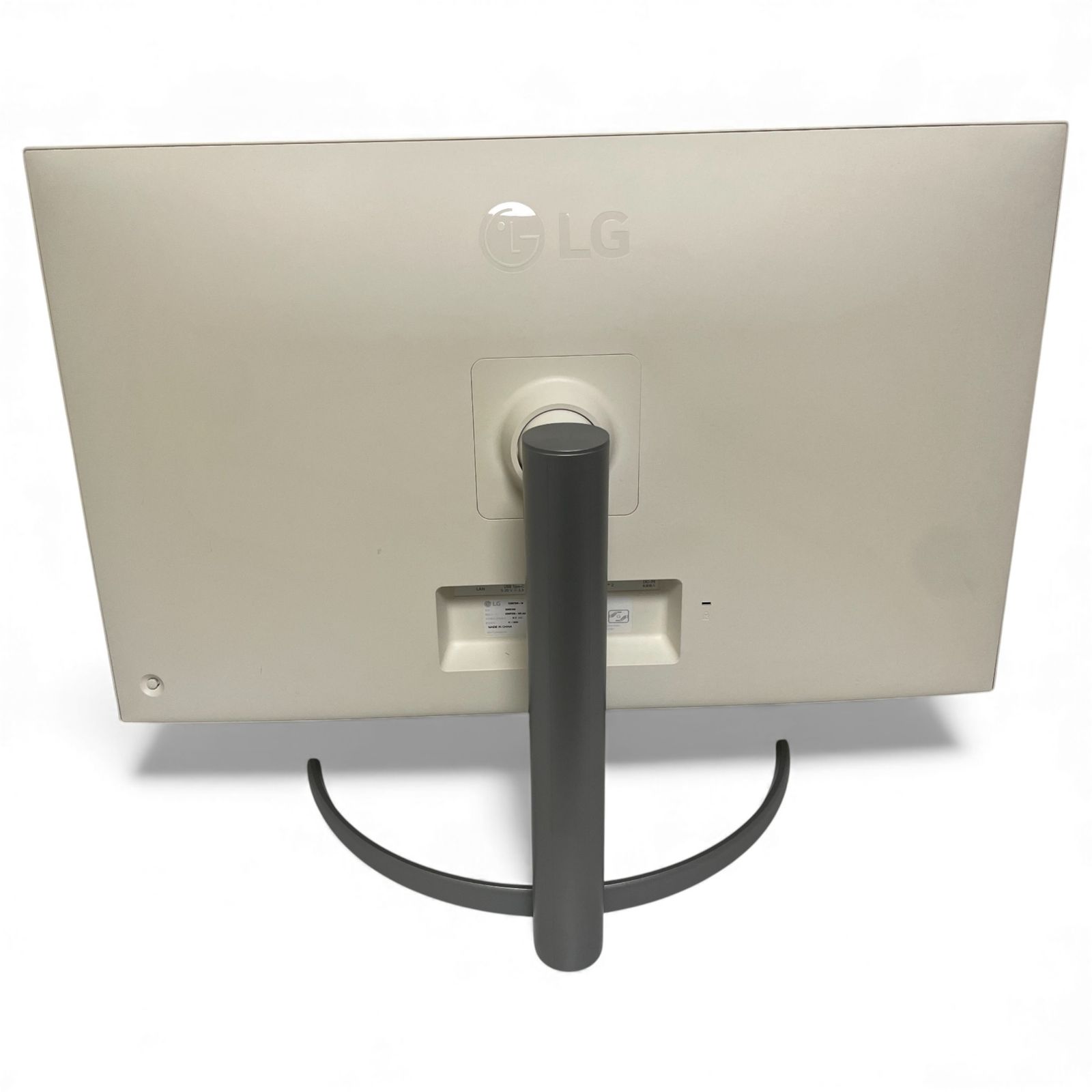 ホワイト 31.5インチ