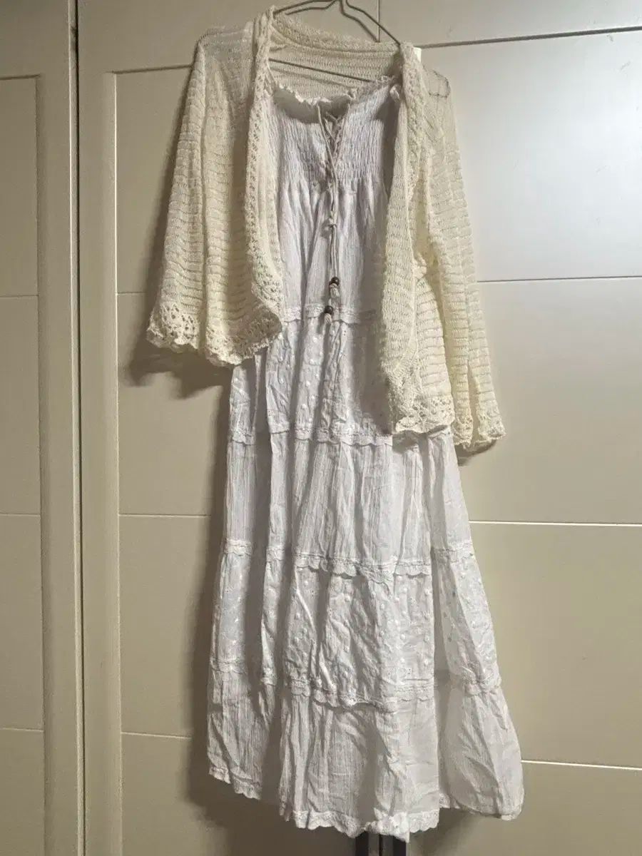 フラワー プリーツ ロング ONE PIECE