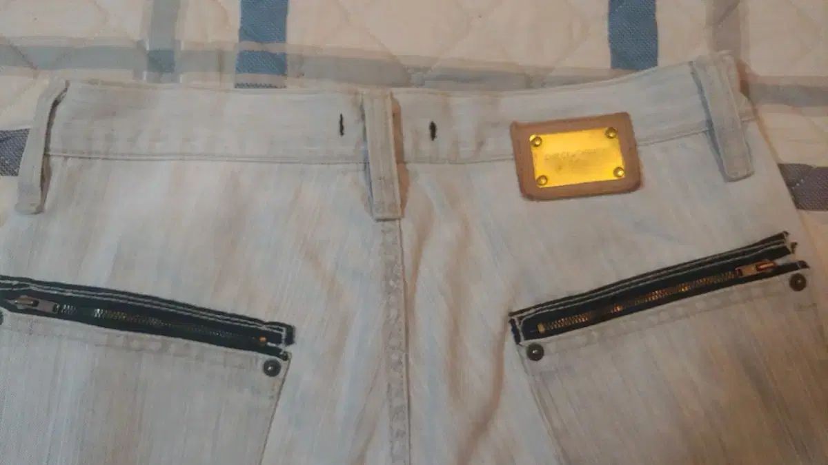  Dolce Gabbana ドルチェ＆ガッバーナ D G デニム ズボン ジッパー ディテール その他 デニム ジーンズ