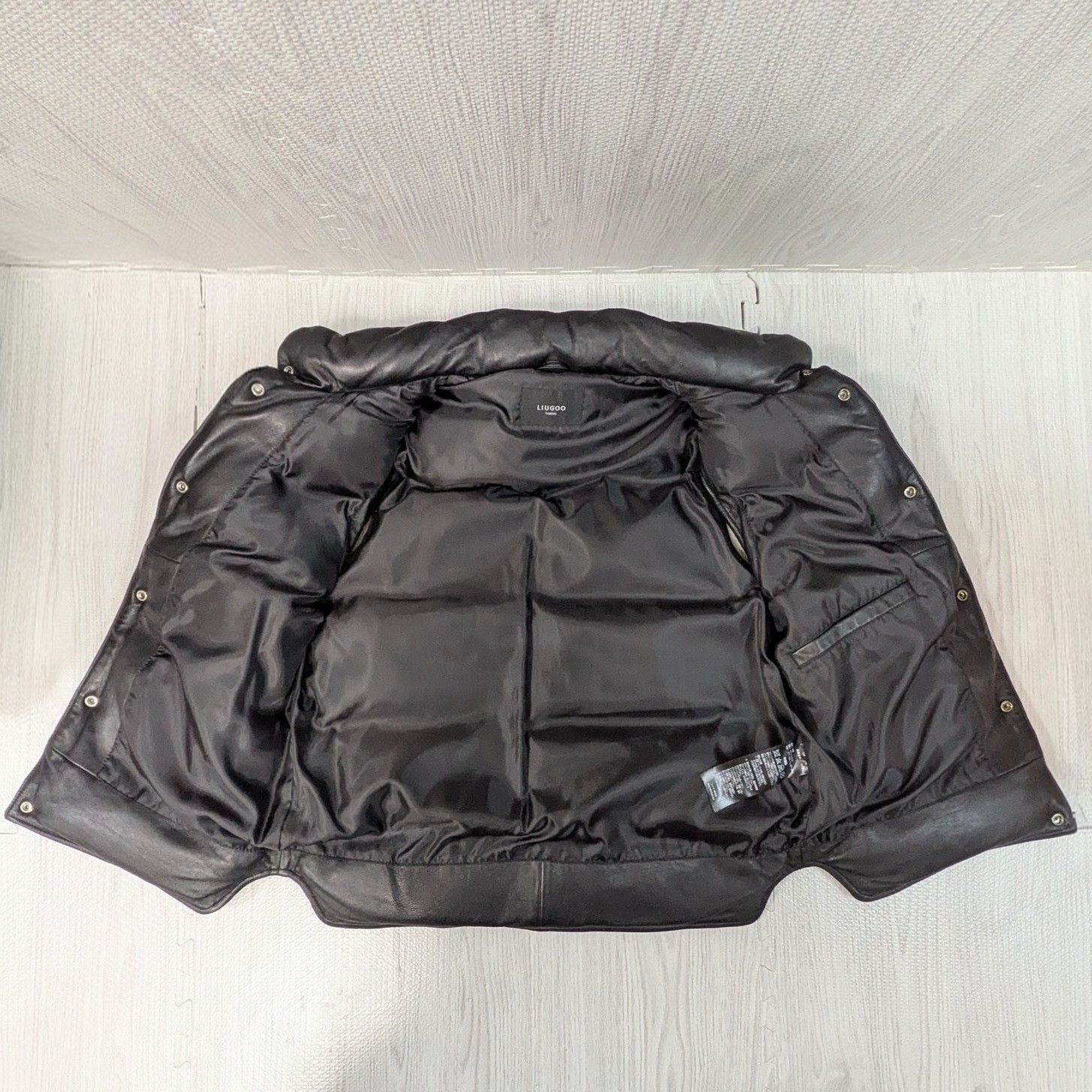 美品 LIUGOO TOKYO リューグーレザー ダウンベスト M サイズ