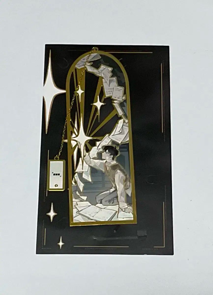 全知的な読者の視点から かおむ ぐむ 金属 しおり