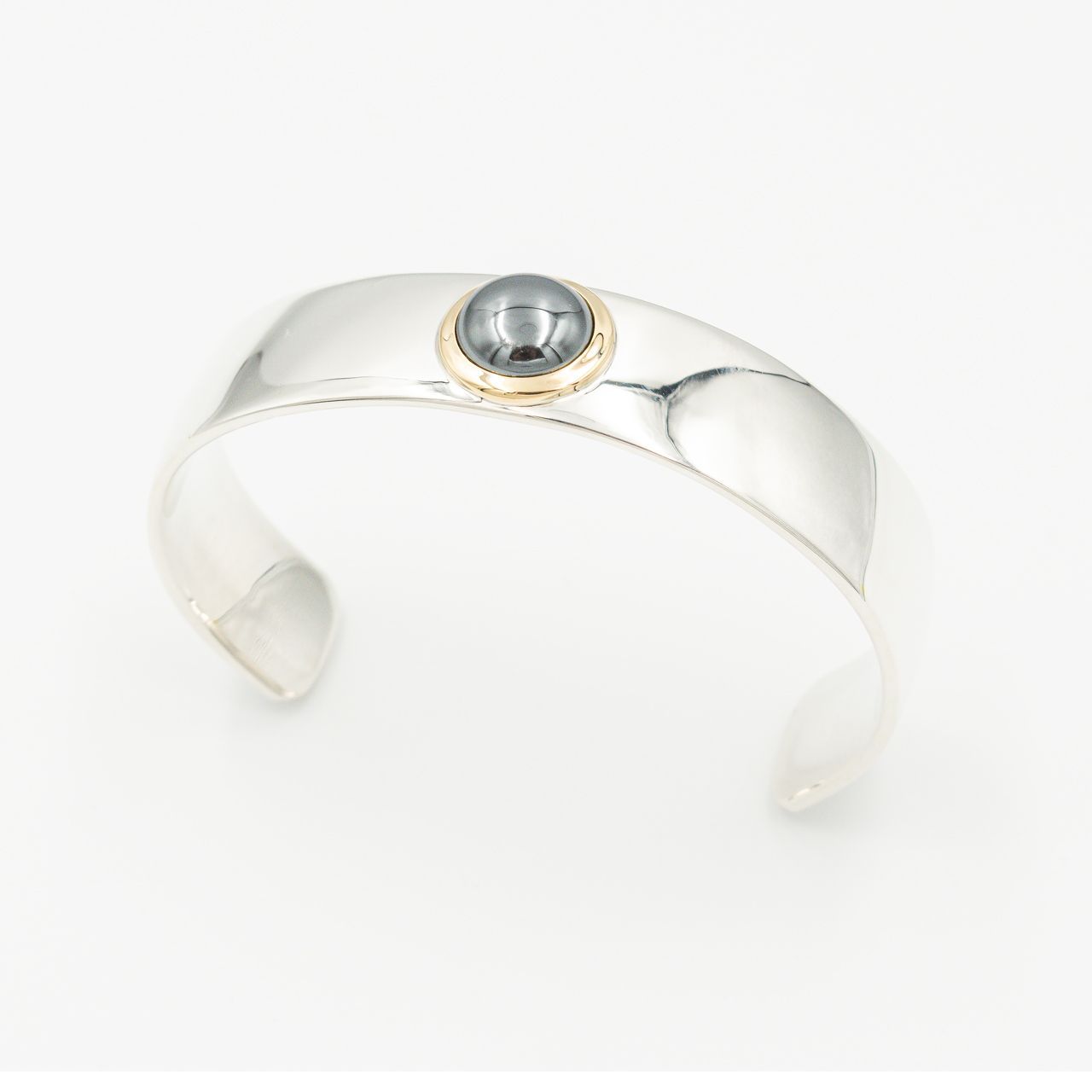 ティファニー　ヘマタイト　カフス　希少 TIFFANY&Co. ティファニー ビーン カフスボタン ヒスイ×SV925 箱付き