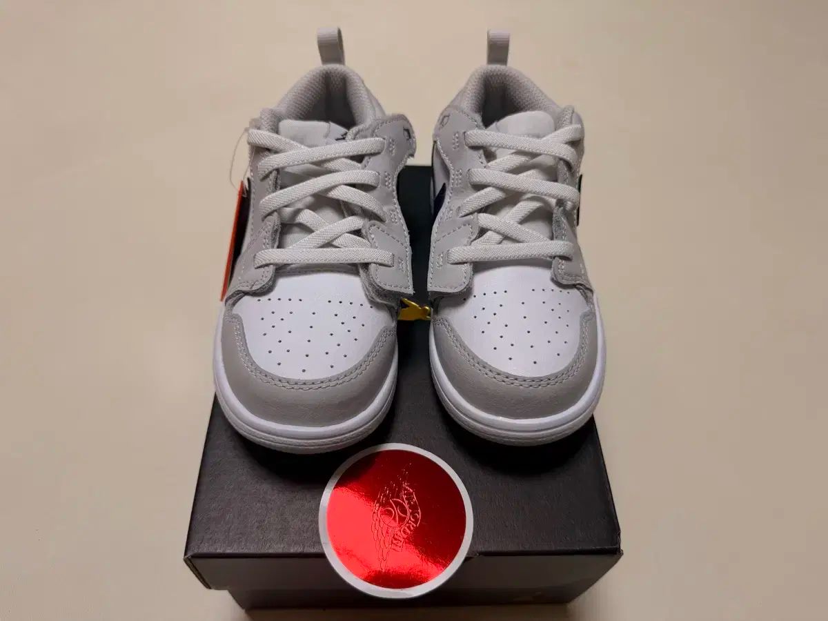 ナイキ ユア YOOA 用 ジョーダン ロー RTD サイズ 160