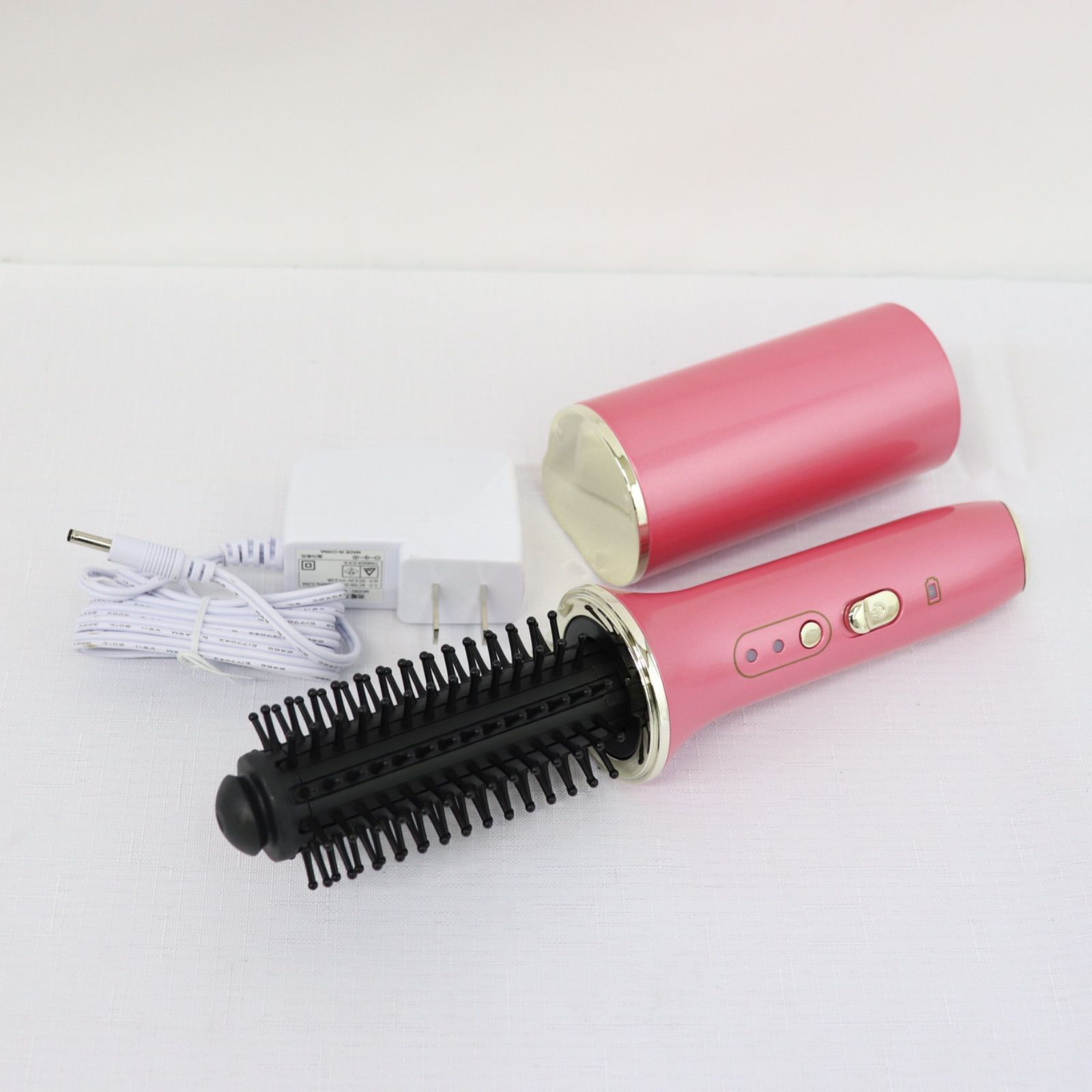 新品・未使用】MUK ヘアブラシアイロン HBI-01 ヒートイオンボーテ