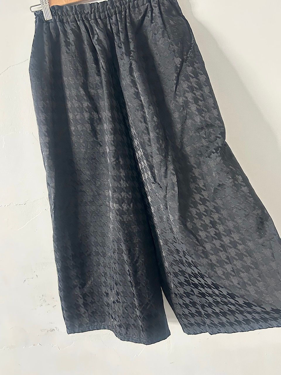 バルーンパンツ