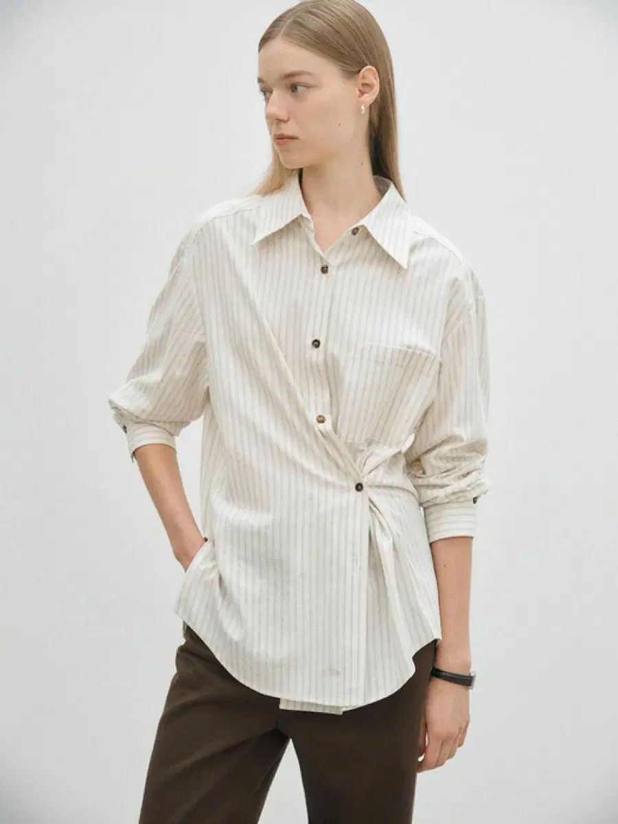 UMER ミュート サイド ストライプ シャツ ベージュ