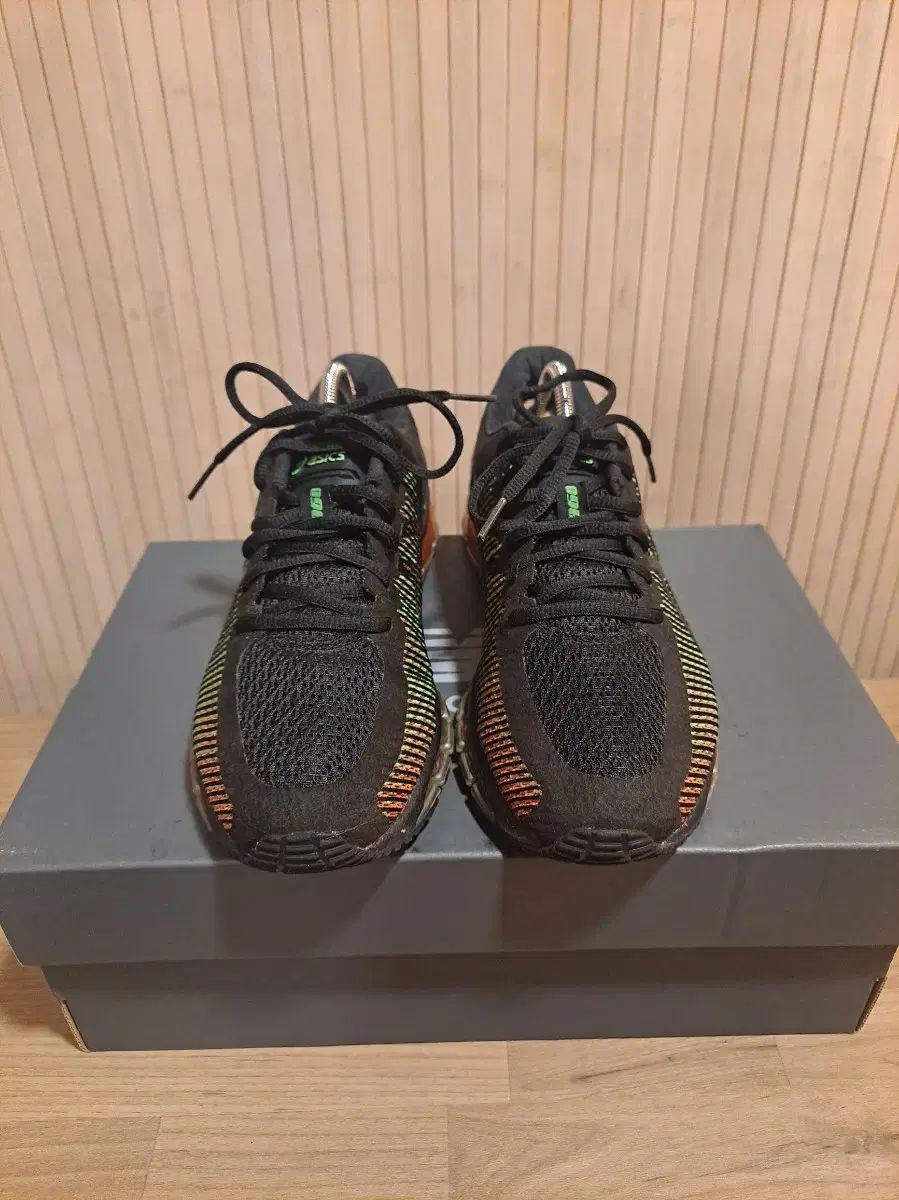 アシックス ゲル クォンタム 360 ブラック オレンジ スニーカー 25.5 cm