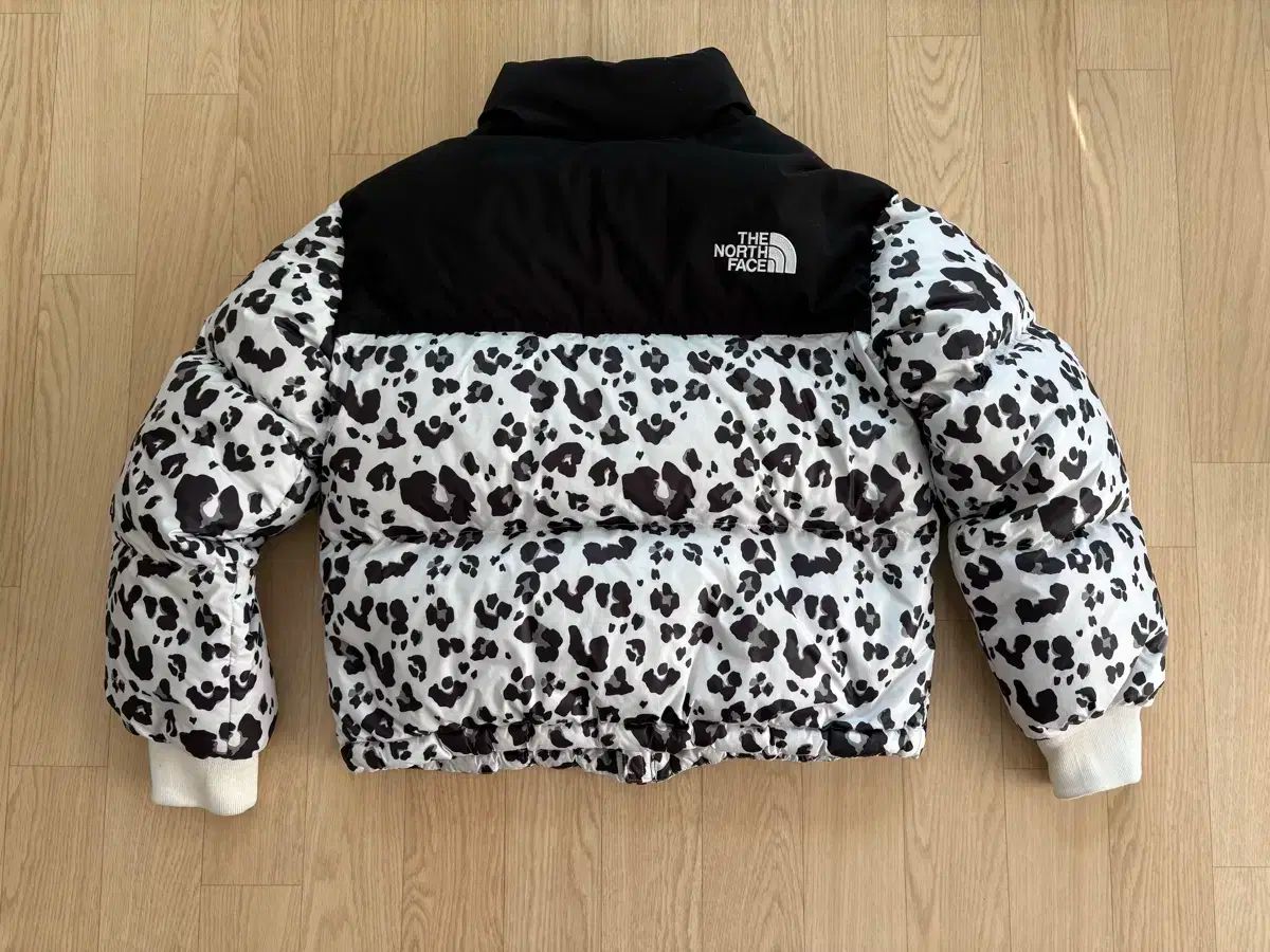THE NORTH FACE ホワイトレーベル Nuptse ダウン レオパード ヒョウ柄 S