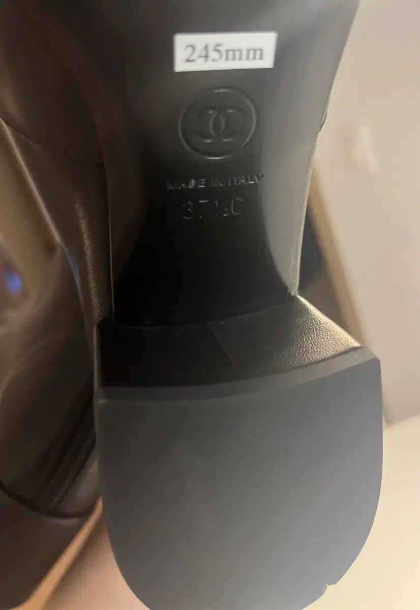 アンクルブーツ