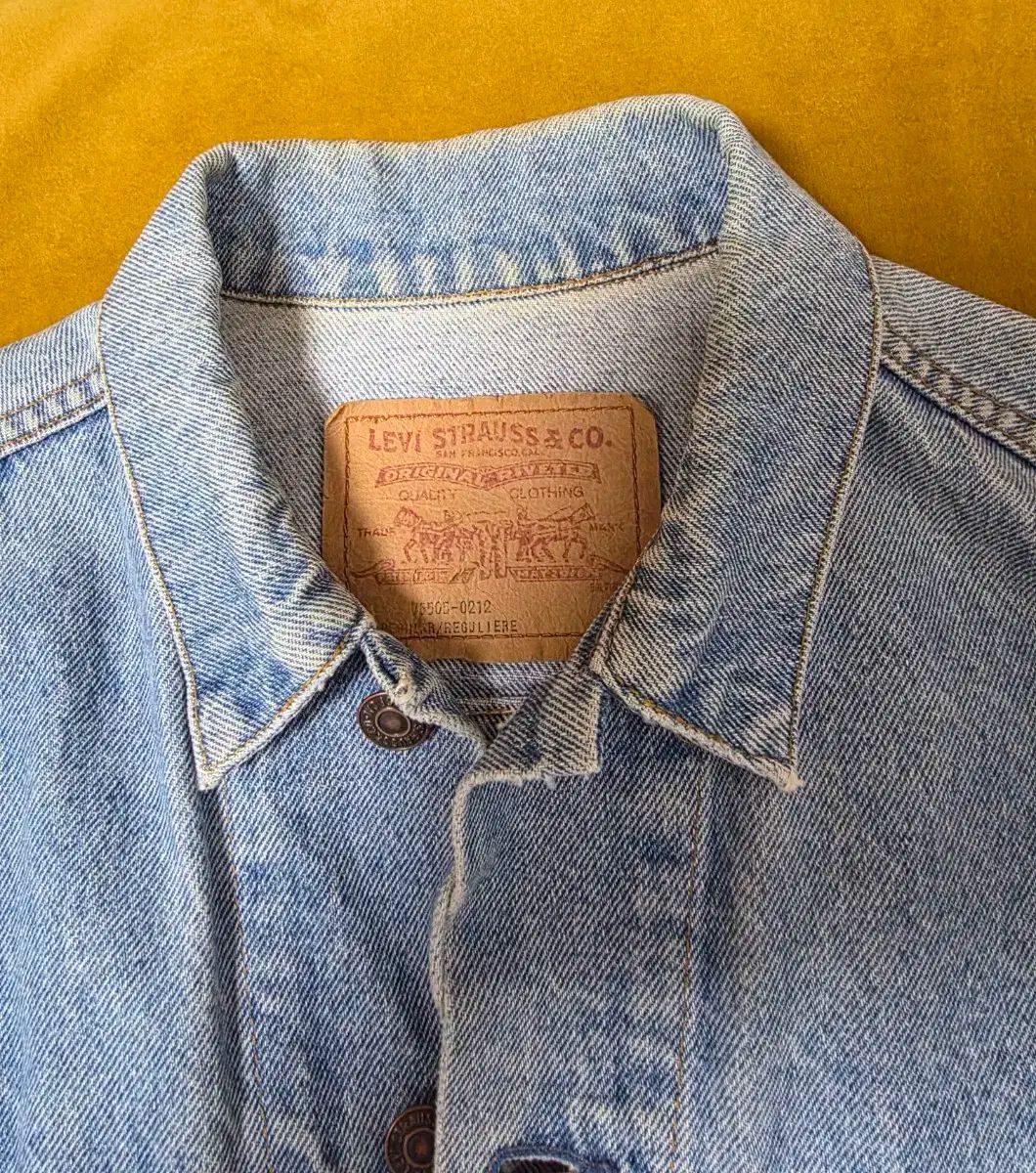 デニム トラッカー