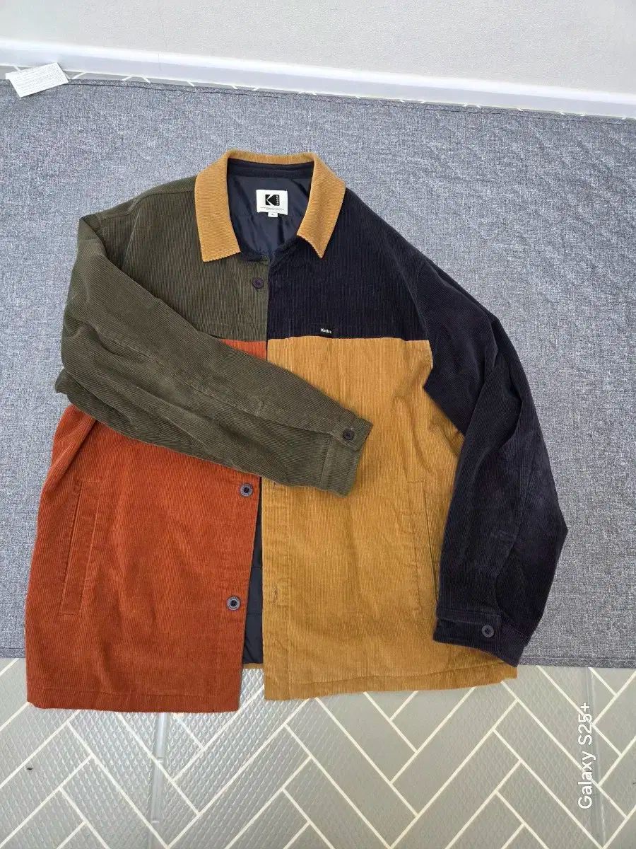 コーデュロイ シャツ