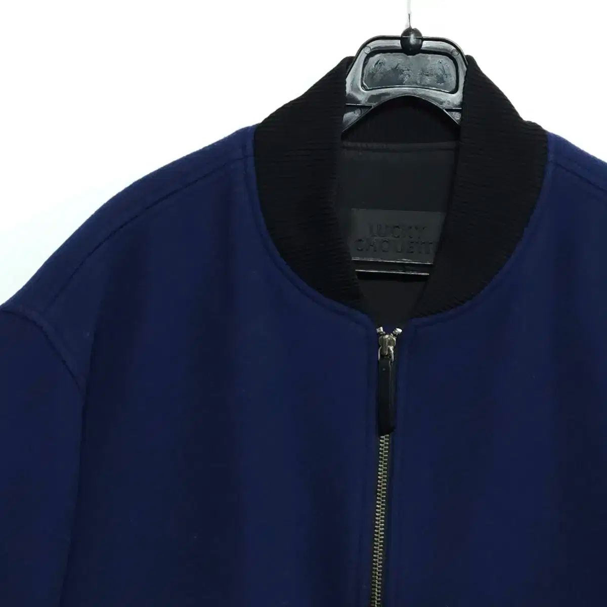 77 88サイズ ラッキーシュエトゥ ブルー ブルゾン ジャケット メンズ着用
