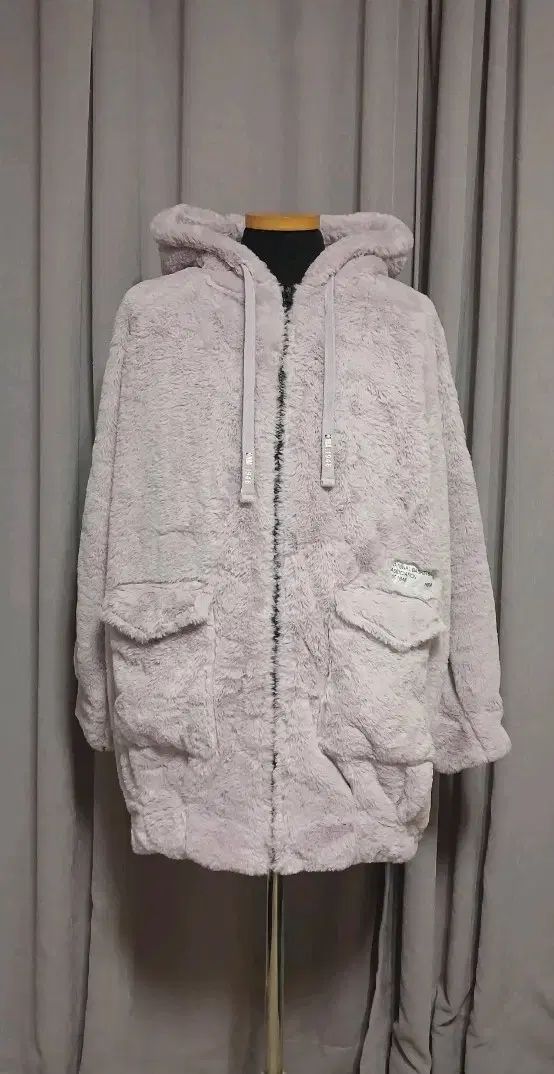 NBA レディース ボアファー ロング フーディー ジップアップ オーバーサイズ Sサイズ