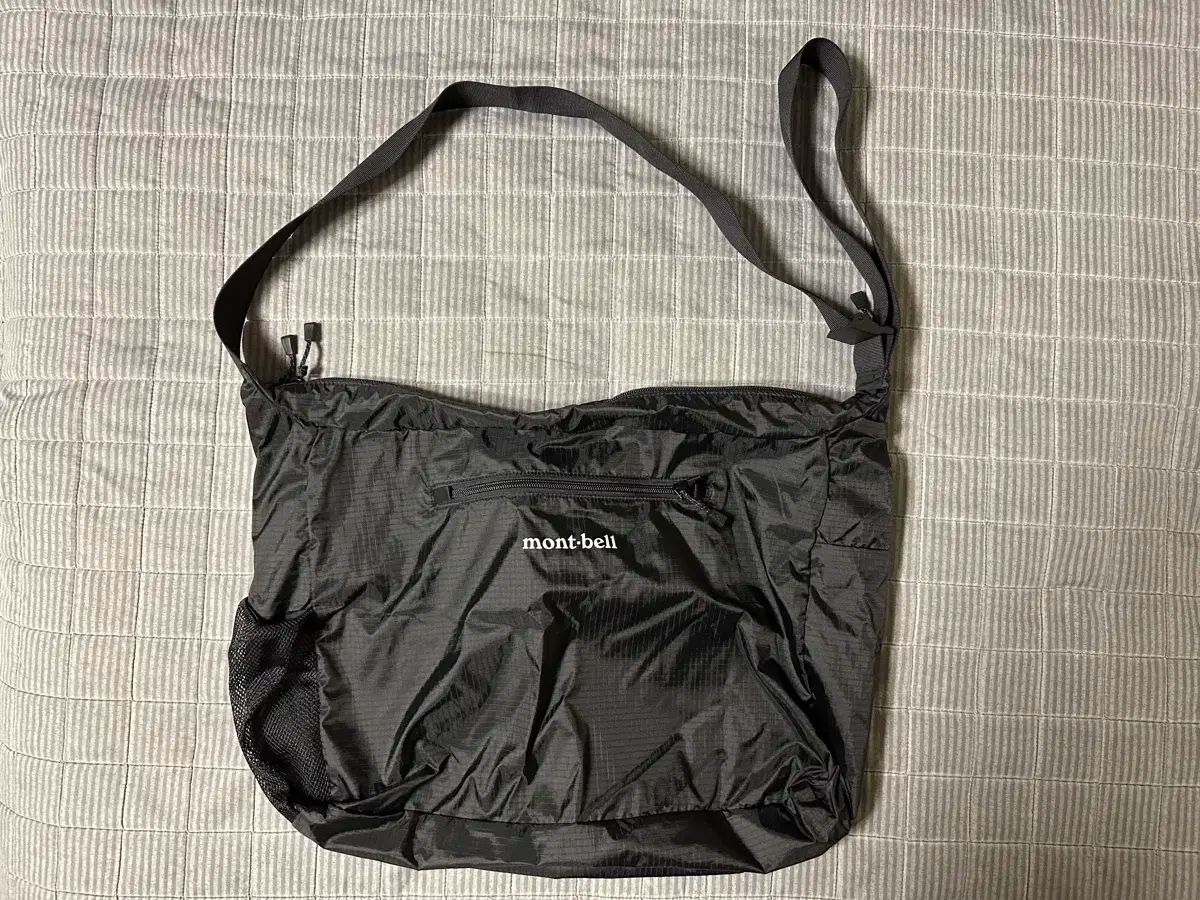 モンベル ポケッタブル ショルダーバッグ L