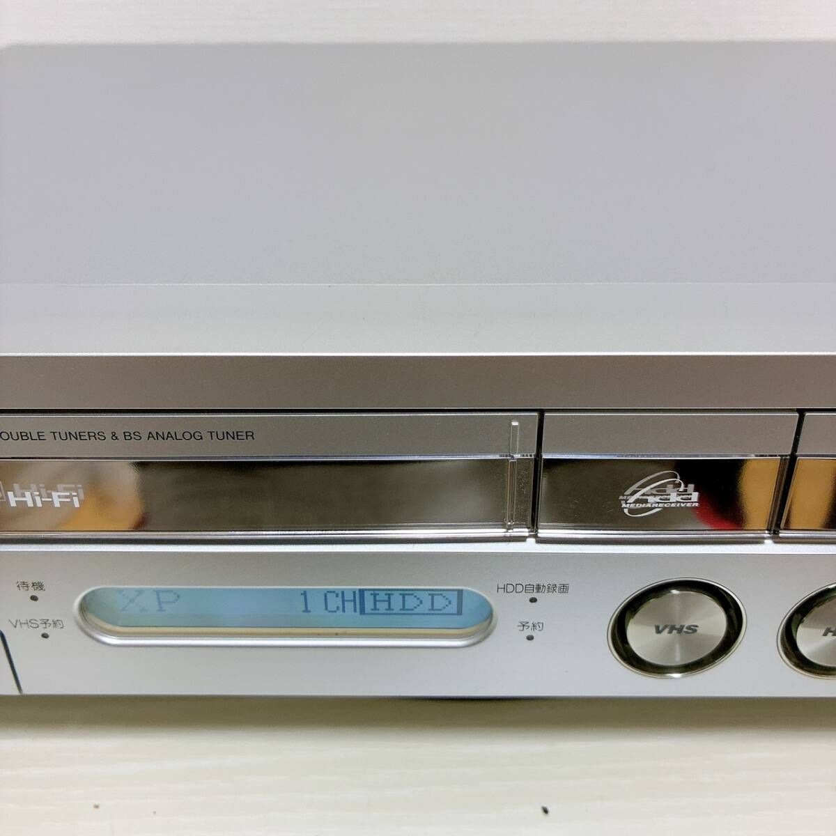 【整備品】 SHARP VHS⇔DVD⇔HDDダビングデッキ DV-HRW50 T09311234 【整備品】 SHARP シャープ DV-HRW50 VHS⇔DVD⇔HDD