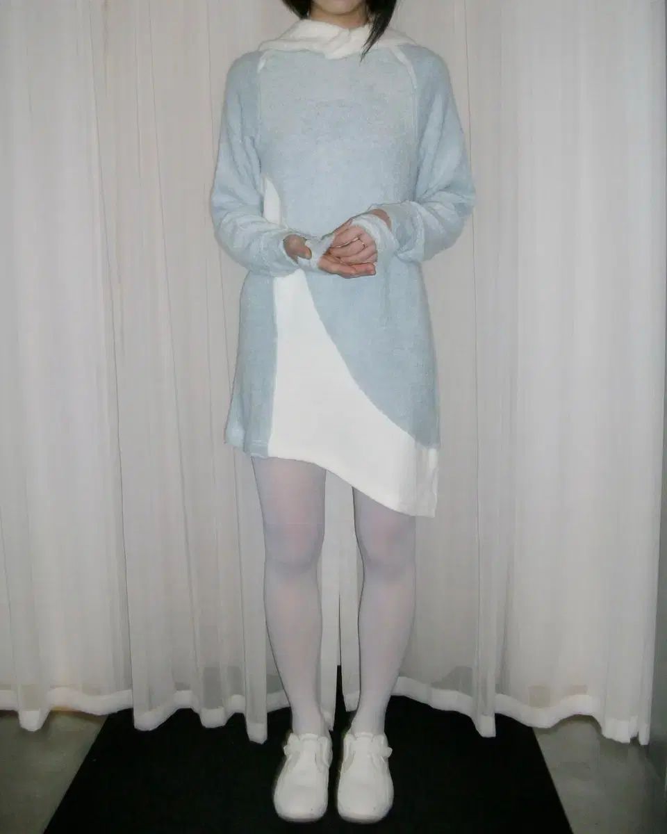 JiCHOI ジチョイ AW 24 CURVED RAGLAN セーター ONE PIECE