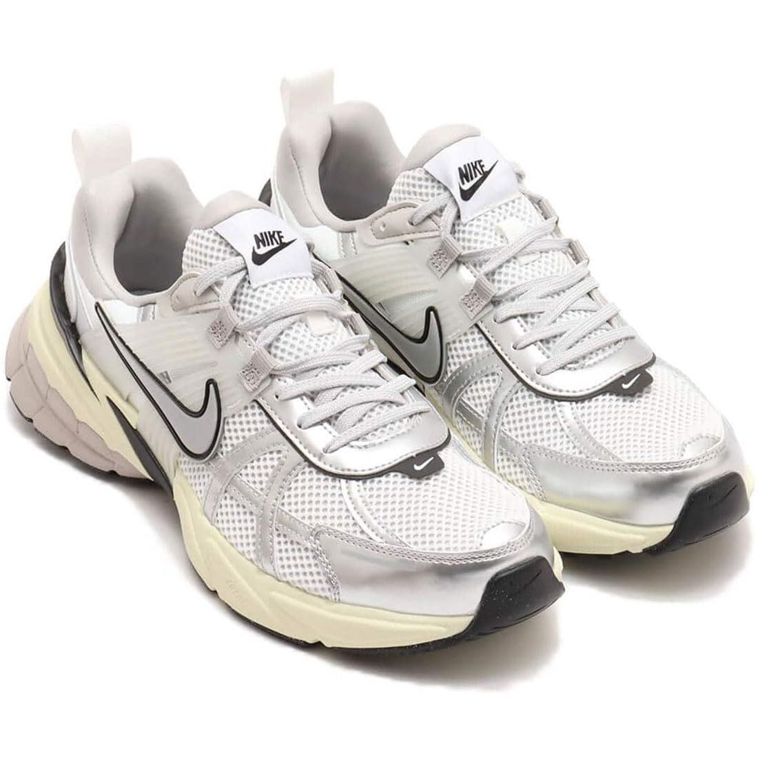 ナイキ V 2 K ラン RUN サミットホワイト ピュアプラチナム ライトアイアンオール メタリックシルバー HJ 4497-100 日本 26.5 cm