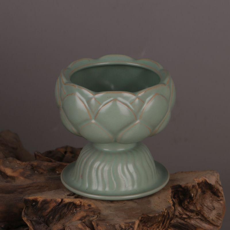 汝窯青釉支釘蓮華香炉 茶道具 香道具 工芸品 美術品 置物 - メルカリ