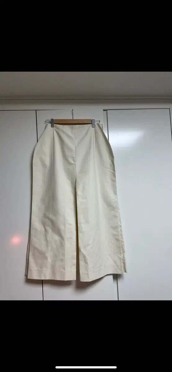 JACQUEMUS ジャックムス 白 パンツ