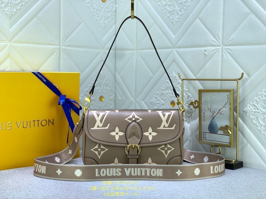 LOUIS VUITTON ルイヴィトン ショルダーバッグディアヌ NM PM