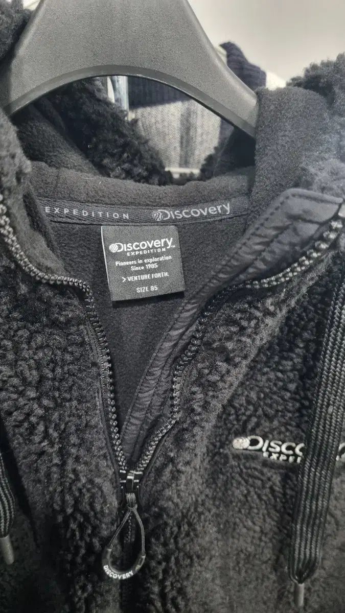 DISCOVERY レディース 95サイズ 黒 뽀그리 フリース カーゴ フーデッドジャケット