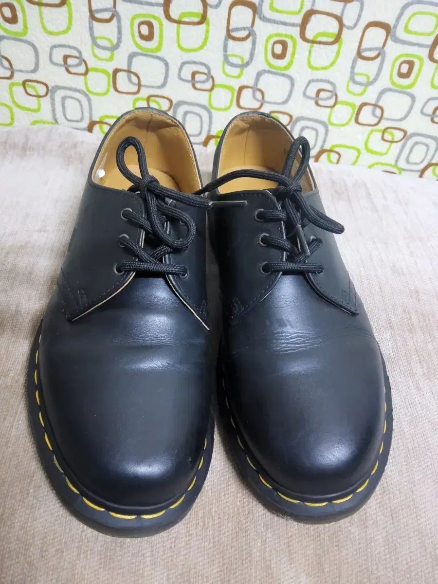 DR. MARTENS ドクターマーチン 1461 モデル 3 ホール 260 サイズ