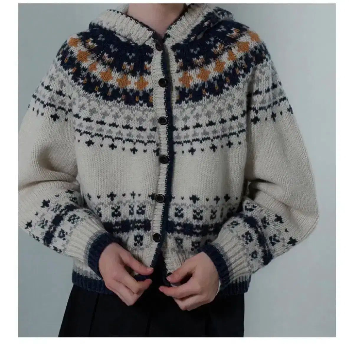 ウラゴ Jacquard hoodie cardigan ニット アイボリー