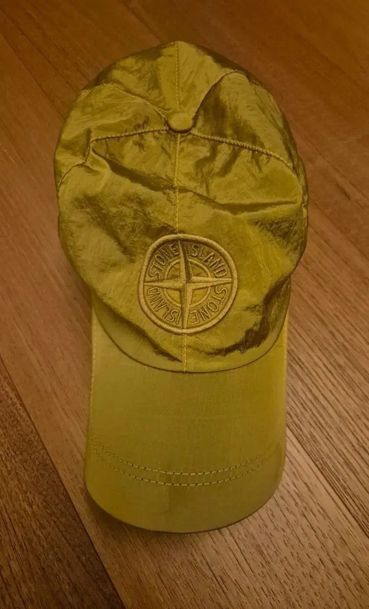 ストーンアイランド 22ss ナイロンメタル 帽子 マスタード XL デパート