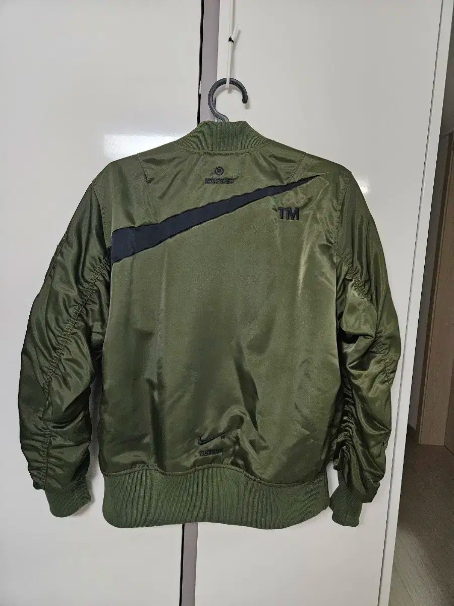 リーバーシブル MA-1ジャケット