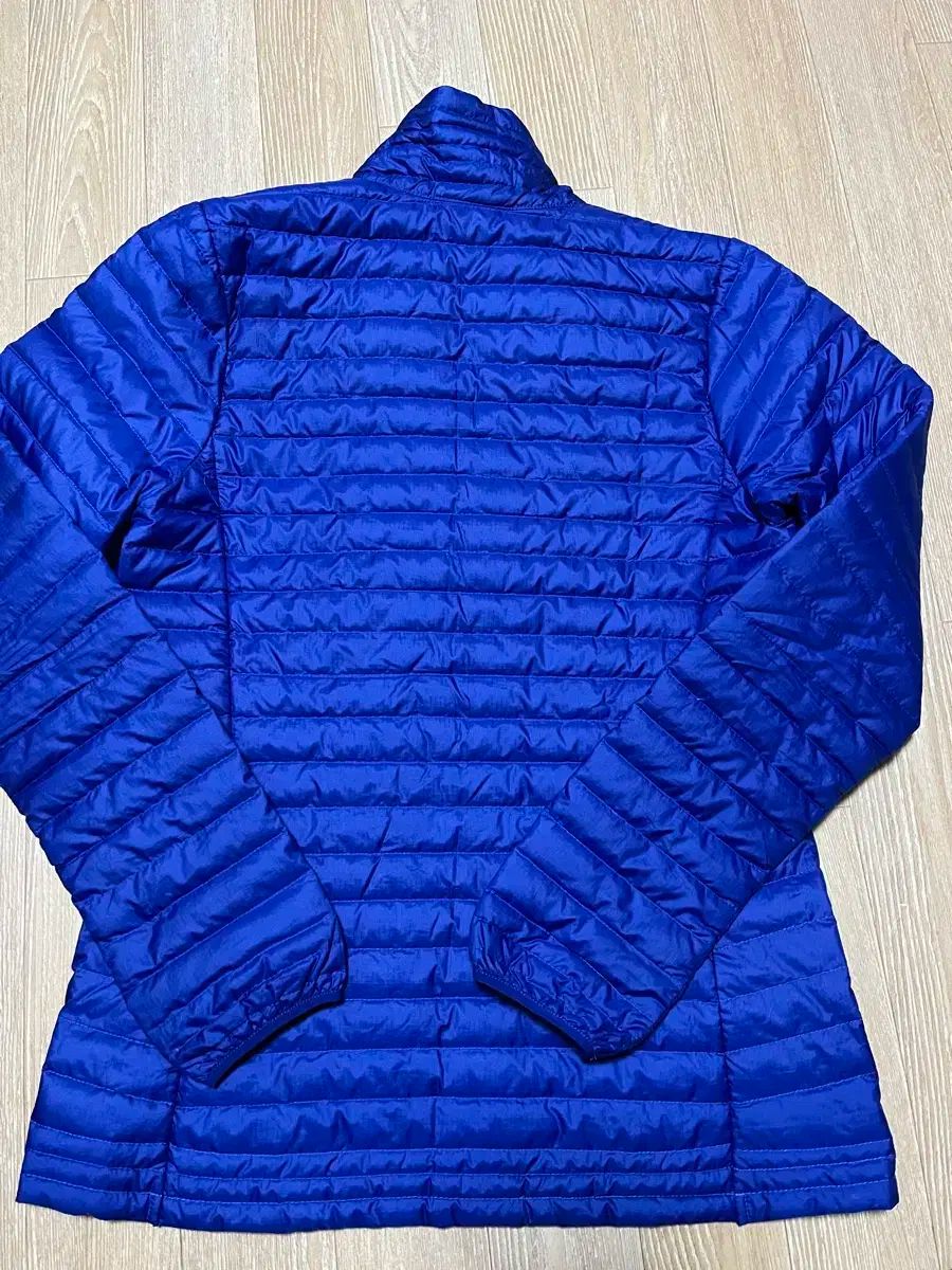 ブルー ネイビー