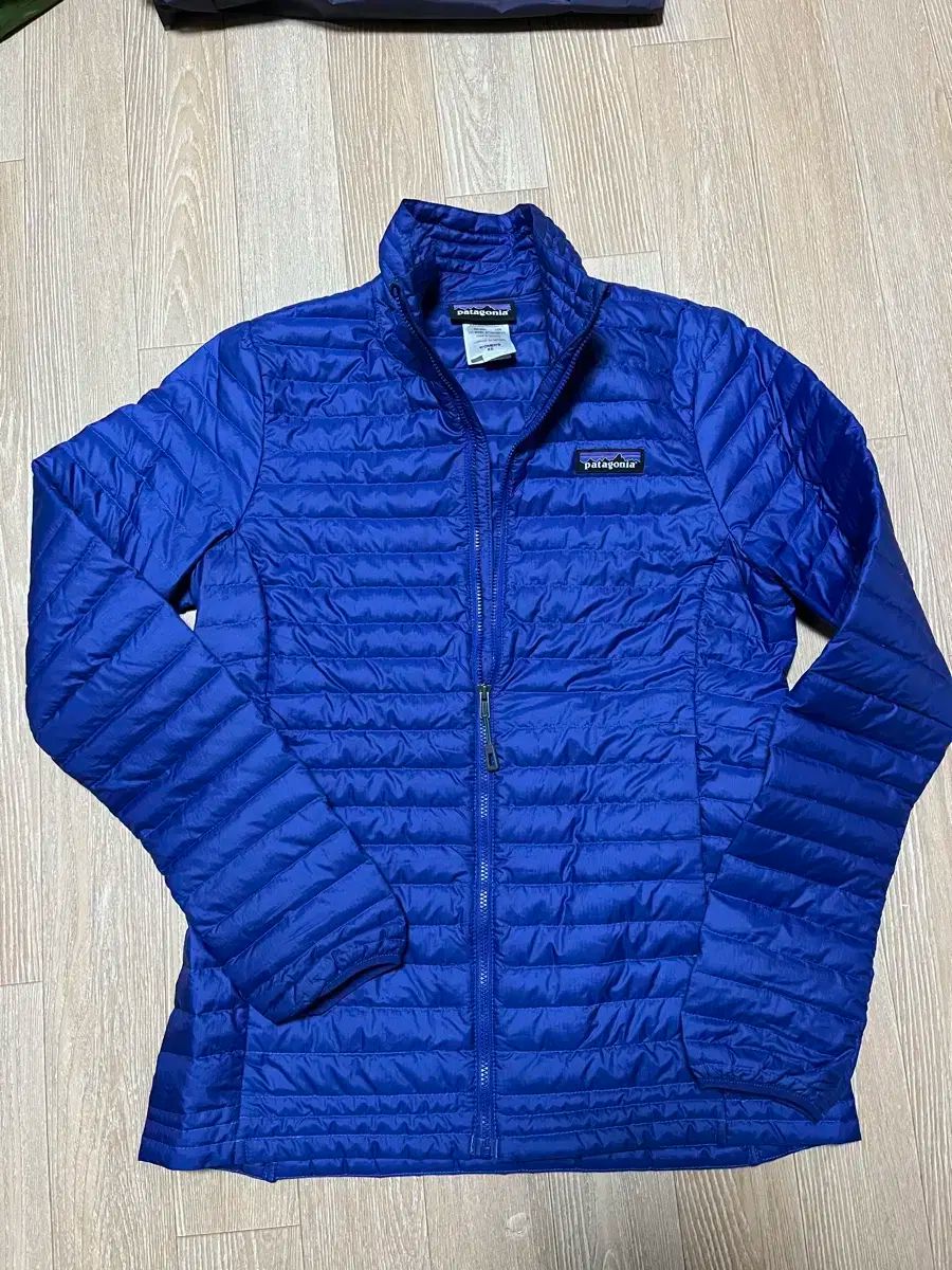 パタゴニア 軽量 ダウン 登山 ランニング クライミング ブルー ネイビー