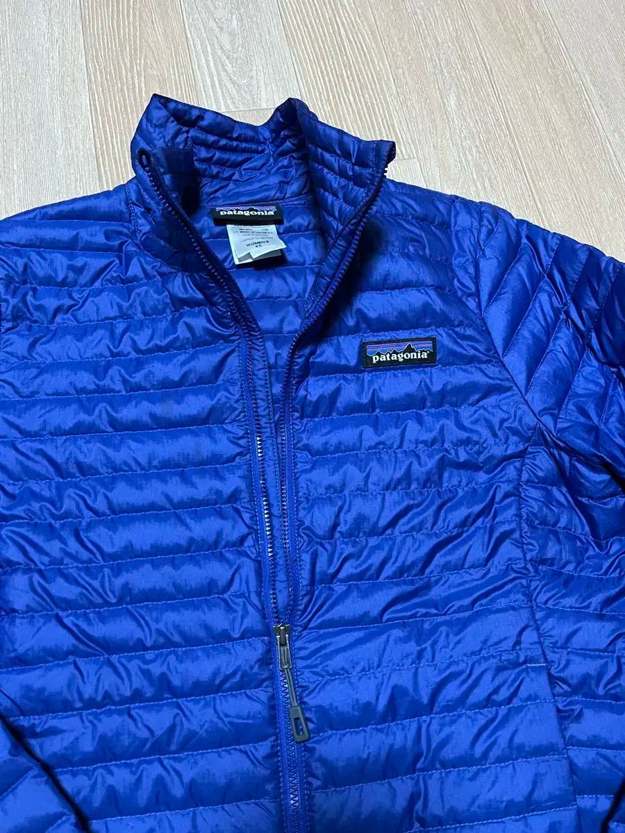 パタゴニア 軽量 ダウン 登山 ランニング クライミング ブルー ネイビー