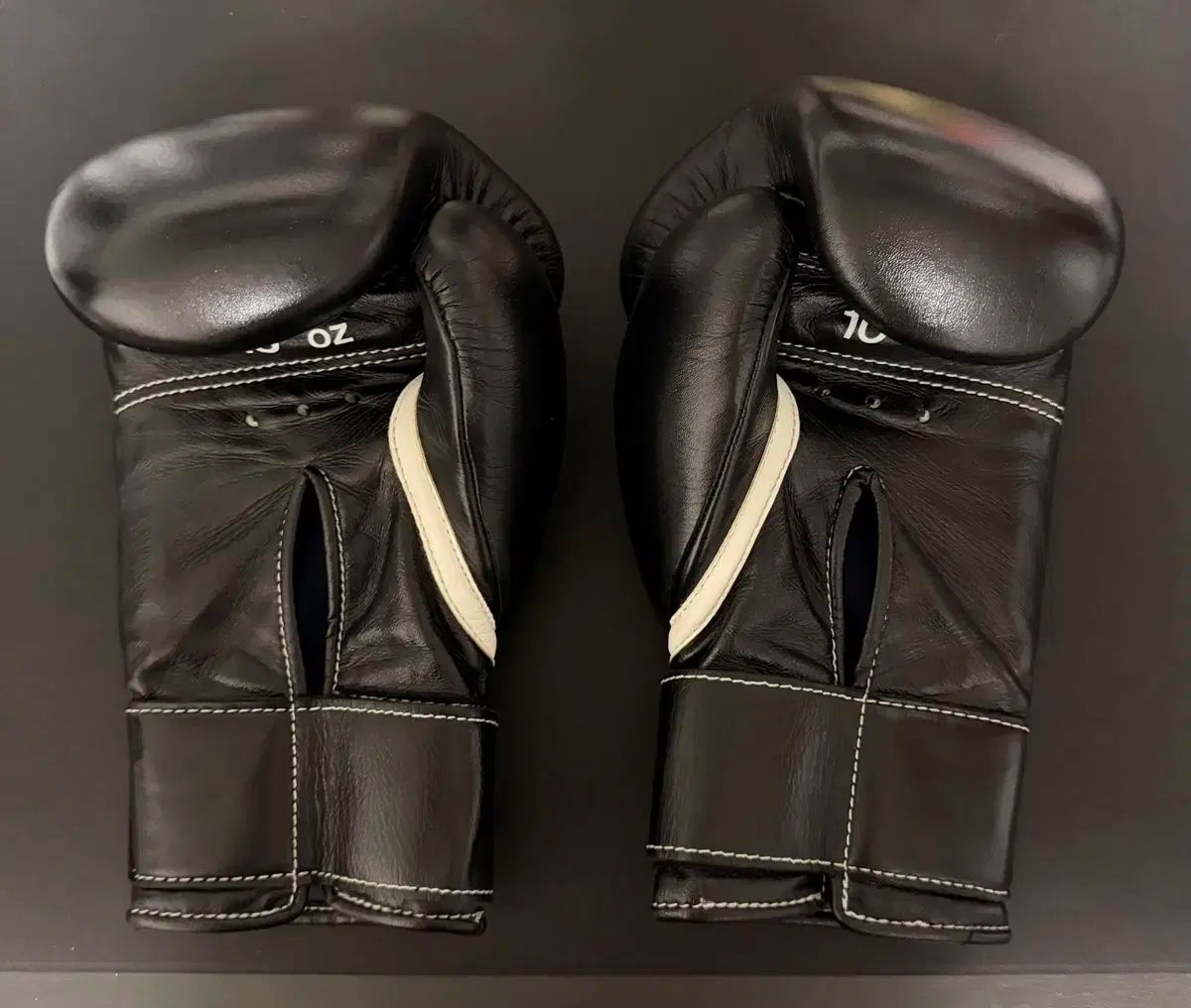 ウィニング バックル 10オンス ブラック