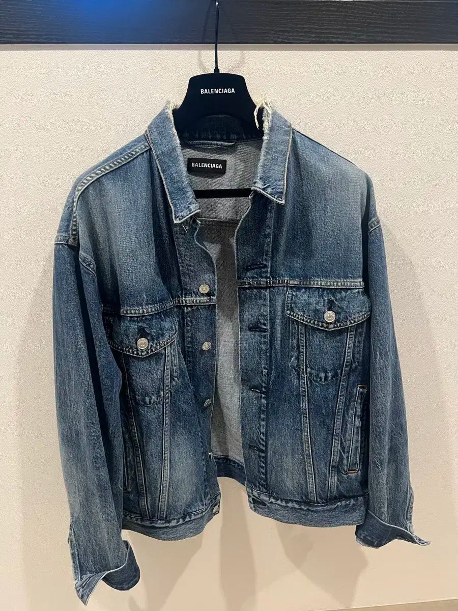 バレンシアガ ロゴ デニムジャケット