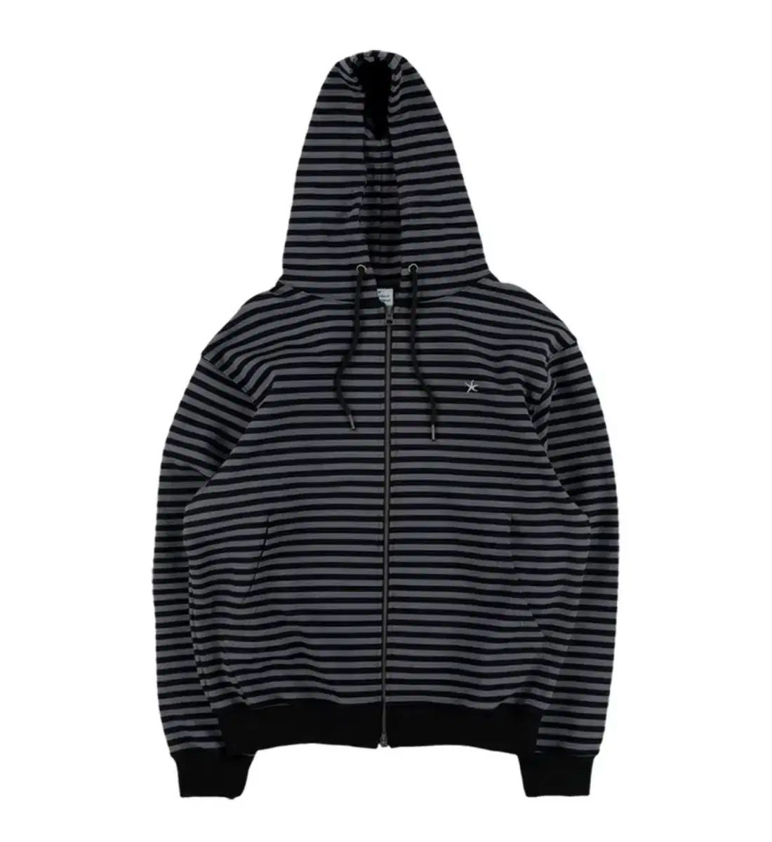 THECOLDESTMOMENT フーディージップアップ