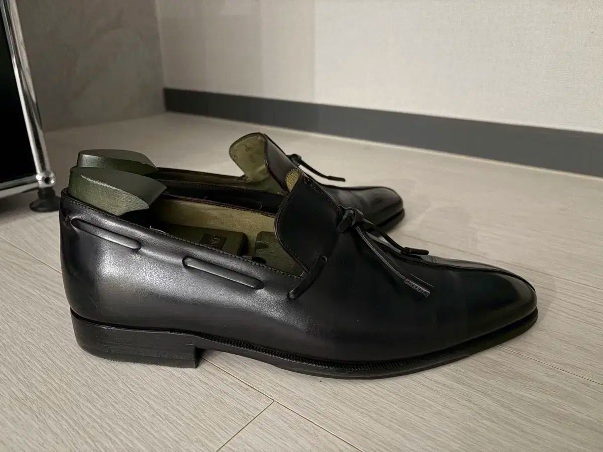 ブラック メンズ