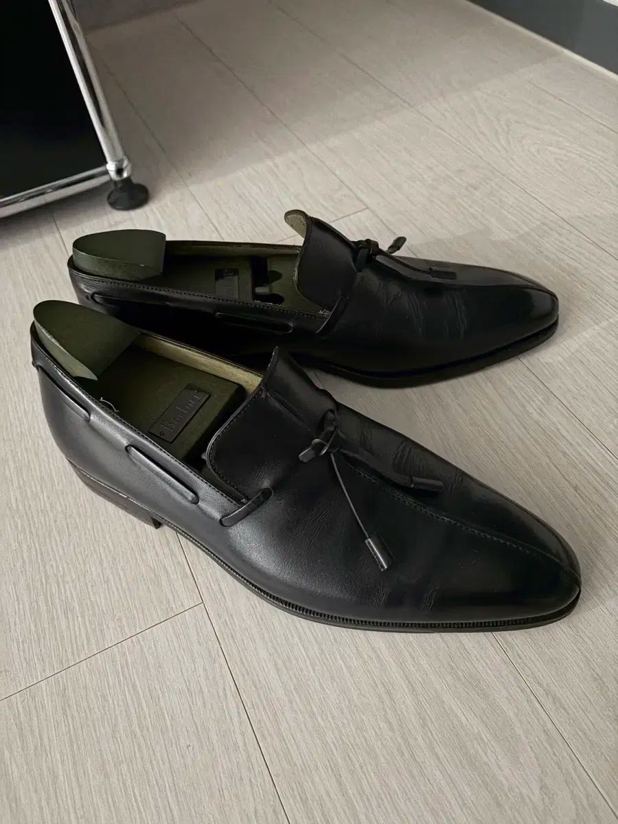 BERLUTI ベルルッティ ブラック メンズ ローファー 260-265